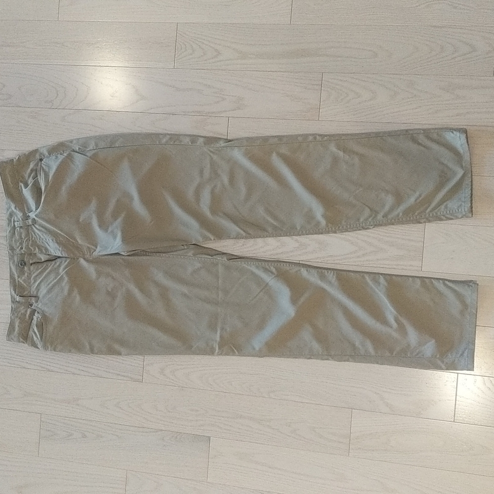Southern Tide PERFORMANCE PANT - SANDSTONE KHAKI 35/35 tailored at the waist